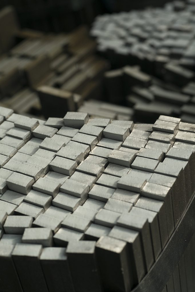 flat cold-drawn steels